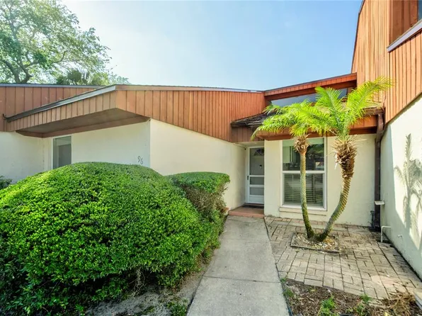 2066 Sunset Point Rd APT 96, Clearwater, FL 33765