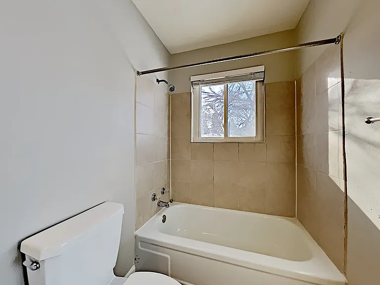 13521 Sheridan Blvd — Photo 5