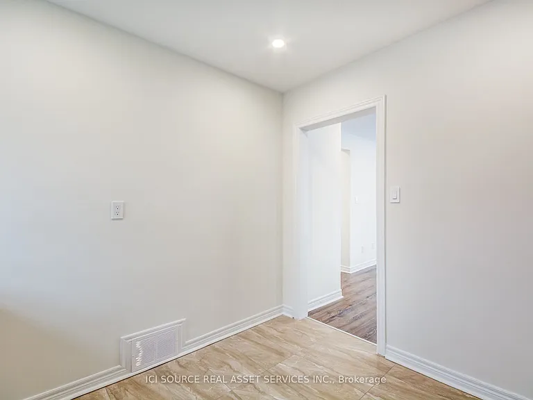 58 Burlingame Rd #3 — Photo 20