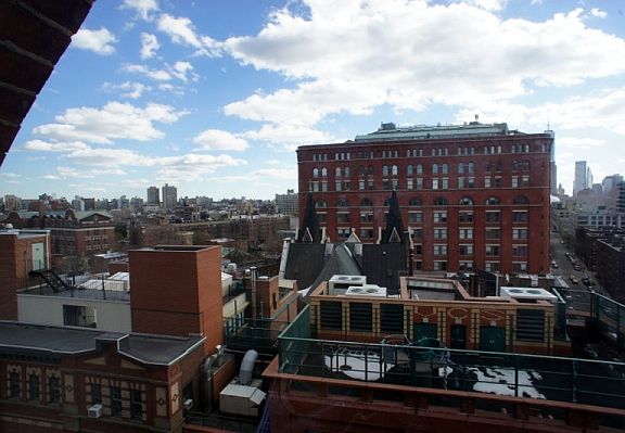 5th image of 277 W 10th St APT 10M