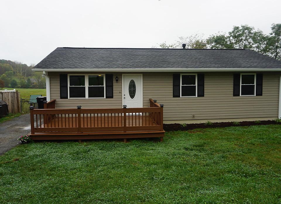 1st image of 8325 Willow Creek Dr
