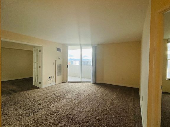3rd image of 601 W 11th Ave APT 810