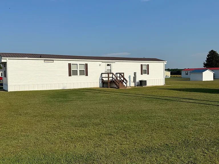 119 Lomie McLean Ln — Photo 9