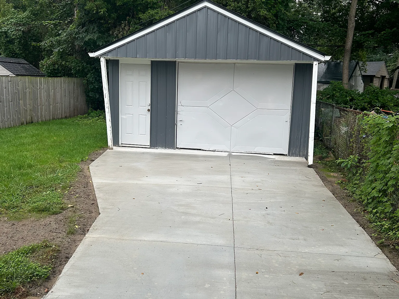 2 bed, 768 sqft, $1,150 — Photo 4