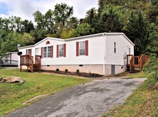 1725 Blair St, Christiansburg, VA 24073