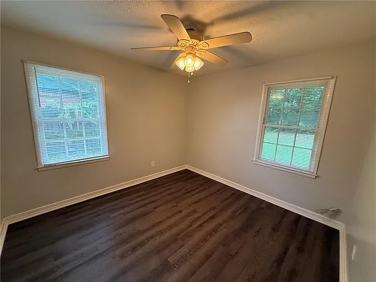 3009 Dodd Dr — Photo 17