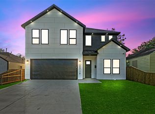 2219 W Lovers Ln, Dallas, TX 75235