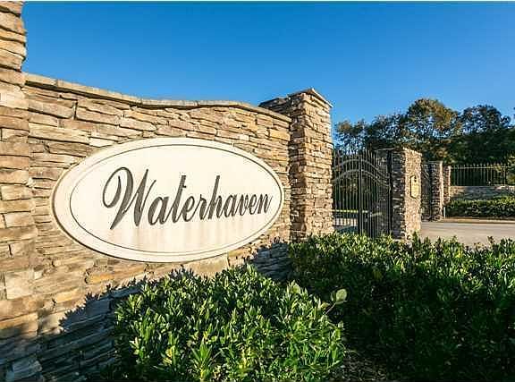 4th image of 2428 Waterhaven Dr