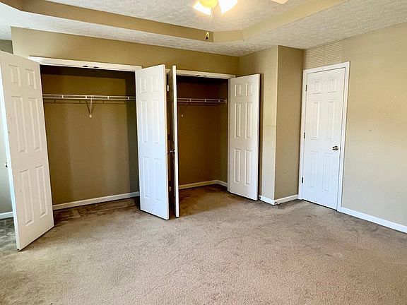 5th image of 3880 Banyan Dr #C