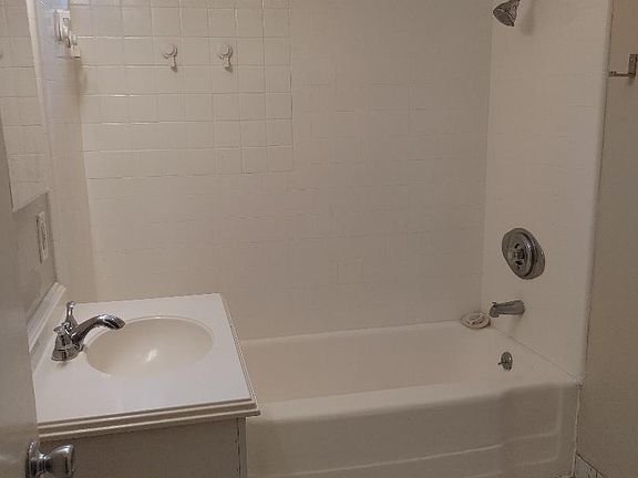 4th image of 150 Prospect Ave APT 3