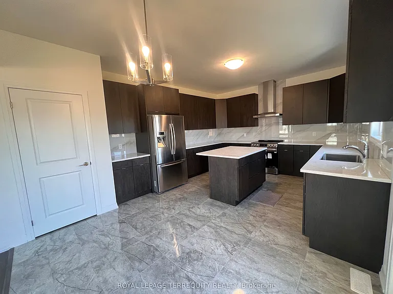 119 Acacia Rd — Photo 14