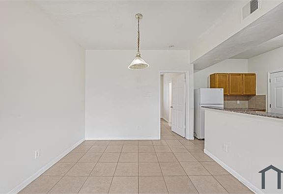 4th image of 4515 Perry St Unit A