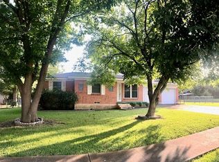 407 Bowie St, Forney, TX 75126