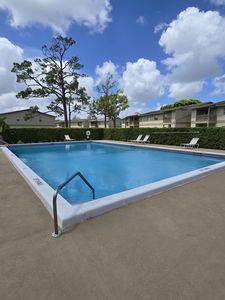 1854 Abbey Road #202, West Palm Beach, FL, 33415