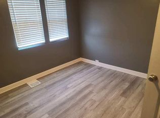 312 W 8th Ave, Johnson City, TN 37604