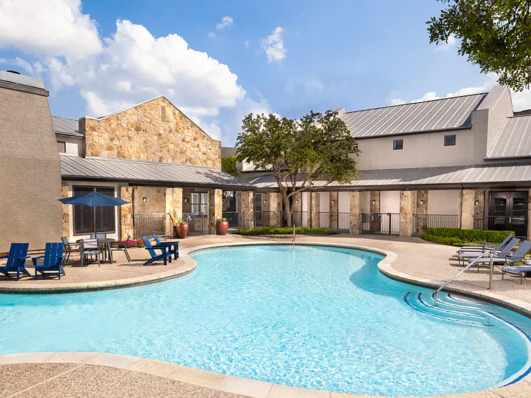 Resort-style swimming pool
