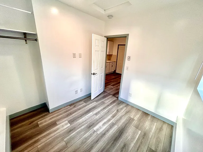 9222 Mary Ave NW #B — Photo 4