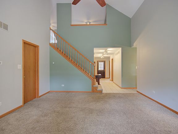 4th image of 1109 Teal Ave