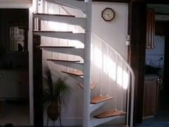 3 S New Rd, Middletown, DE 19709