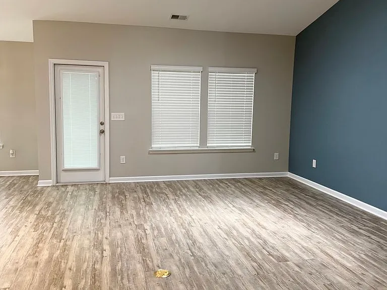 3713 Park Pointe Ave — Photo 21