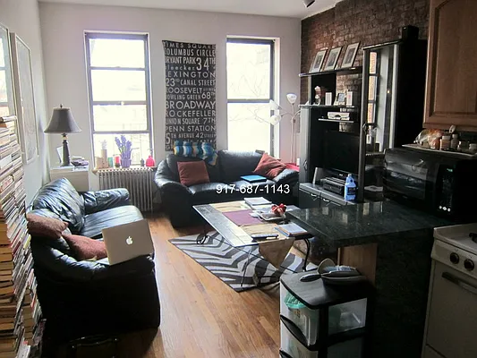 Rented by Chartwell Forest Hills Realty | media 22