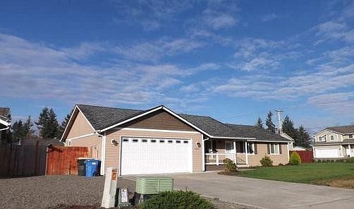 1st image of 20039 Ashbrook Ct SW
