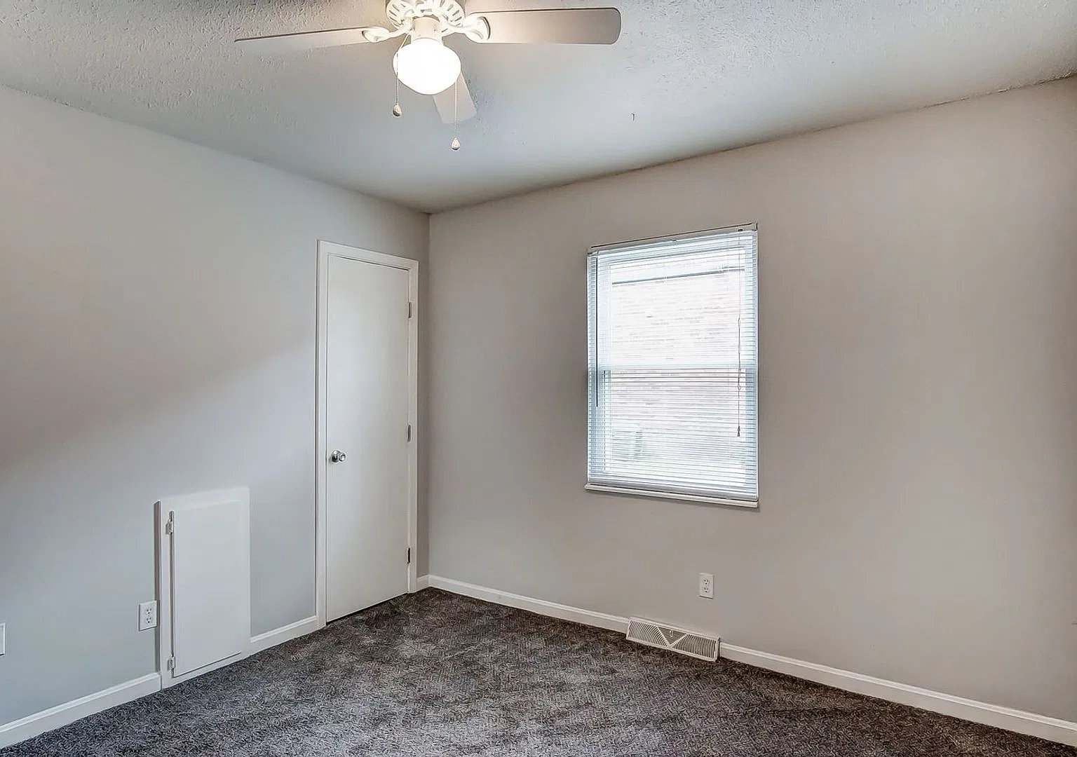 Beautiful Furnished Short Term Rental — Photo 4