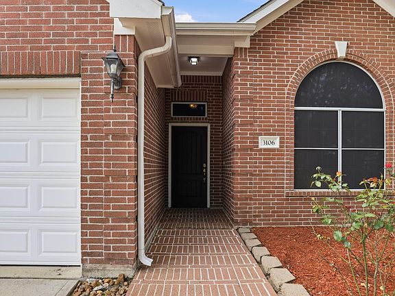 4th image of 3106 Red Rover Ct