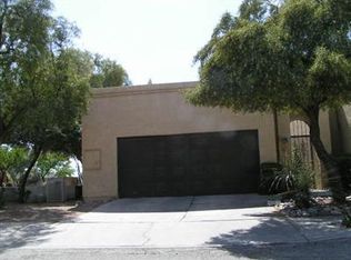443 N Shawnee Dr, Tucson, AZ 85745