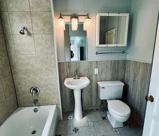 1380 N Sierra St #160 — Photo 10