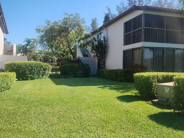 21535 Cypress Hammock Dr #36J — Photo 15