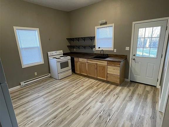 4th image of 308 S Frisco St