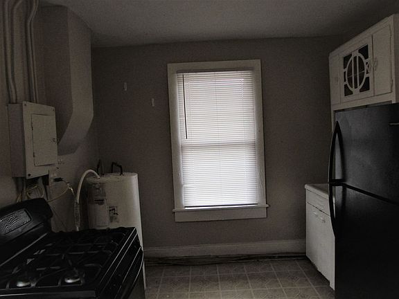 4th image of 417 E Front St #4175A1130