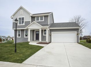 W205N17362 Spring Ridge Dr, Jackson, WI 53037