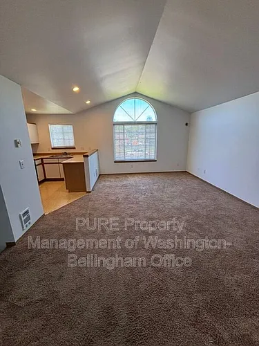 2427 Michigan St Photo 1