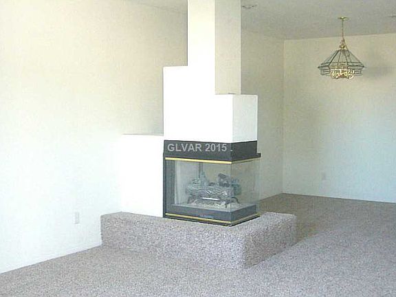 3rd image of 253 Big Horn Dr #4B