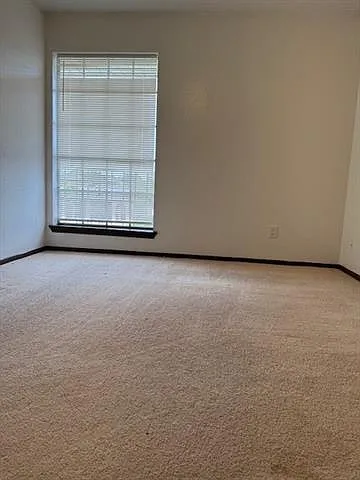 3708 Saratoga Dr — Photo 12