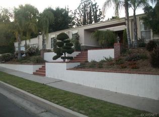 17325 Halsted St, Northridge, CA 91325