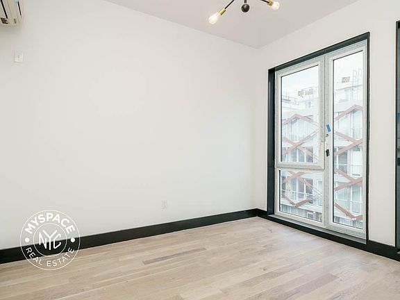 5th image of 923 Broadway #1A