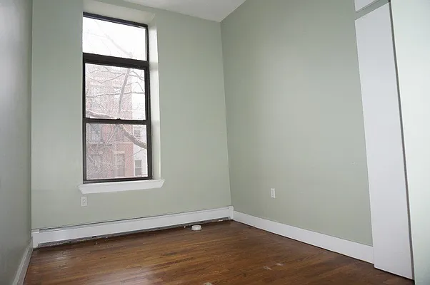 Rented by Real Team Brokerage | media 54