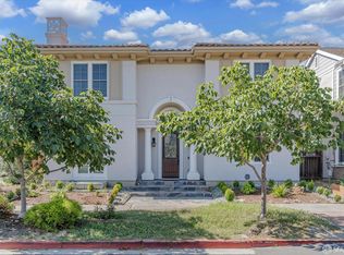 10 Jouett Sq, Alameda, CA