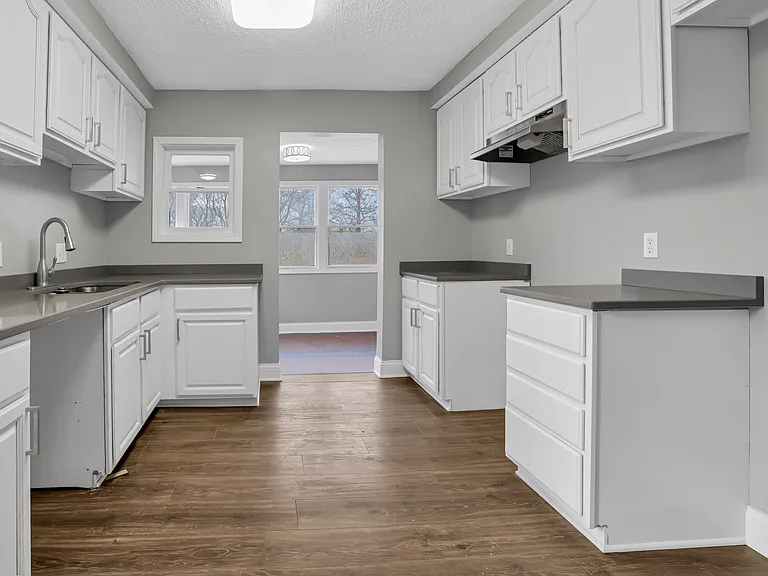 2089 Lockbourne Rd — Photo 10