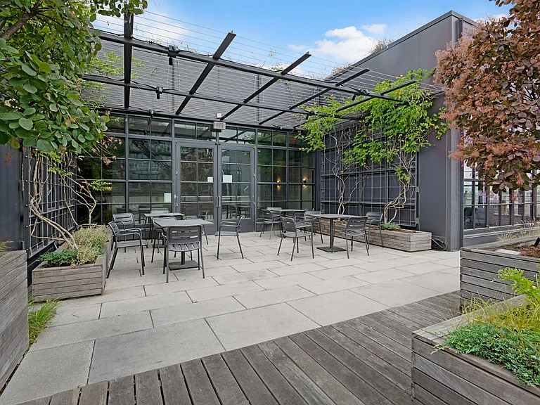 2030 8th St NW #Penthouse 4 — Photo 15