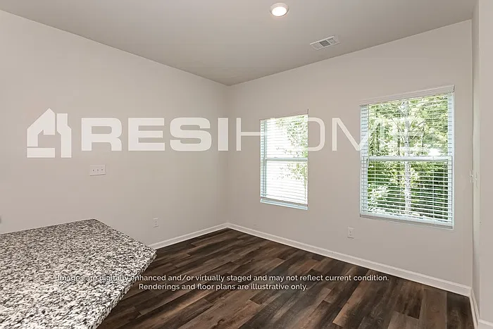 4 bed, 2.5 bath, 1950 sqft, $2,145 — Photo 4