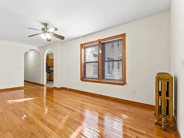 333 86th St #1I — Photo 2