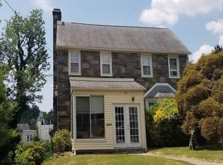 386 Fairfax Rd, Drexel Hill, PA 19026