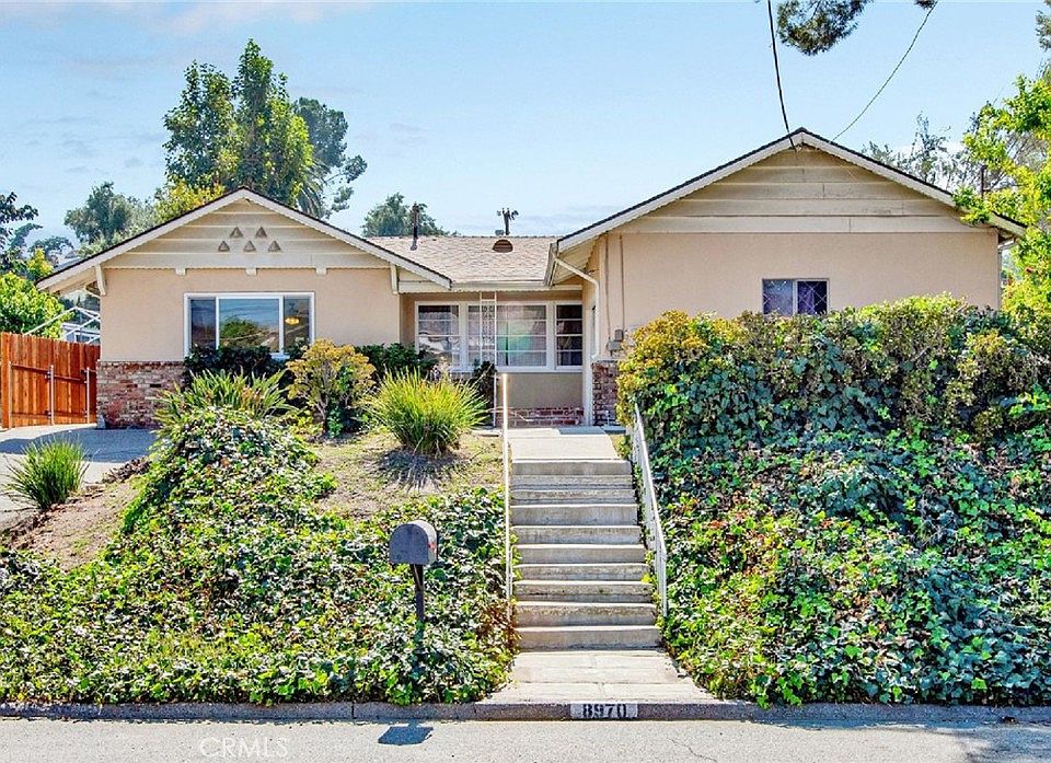 8970 Foothill Blvd, Sunland, CA 91040 | Zillow