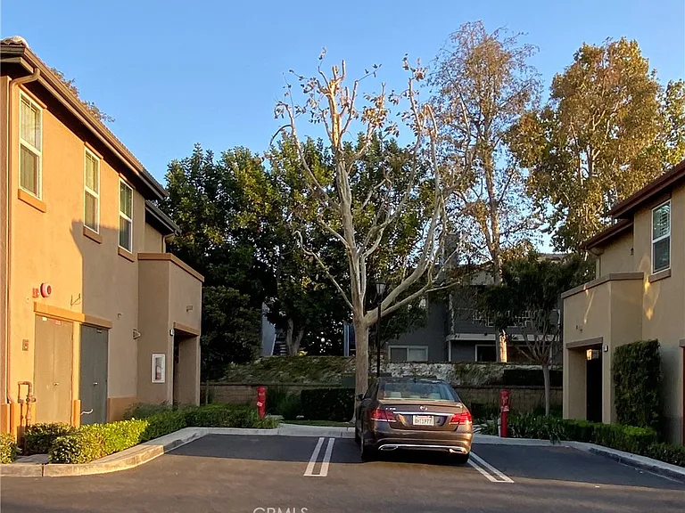 17871 Shady View Dr #1706 — Photo 2