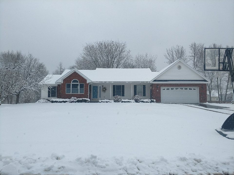 1st image of 13 Rosebrier Ave
