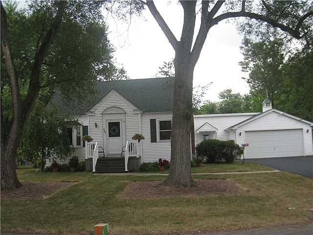 1st image of 3464 Wallace Dr